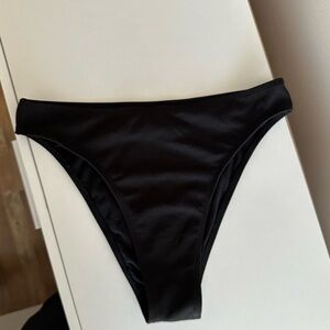 *NWOT* Black SHEIN Bikini Bottoms - Size 1 XL